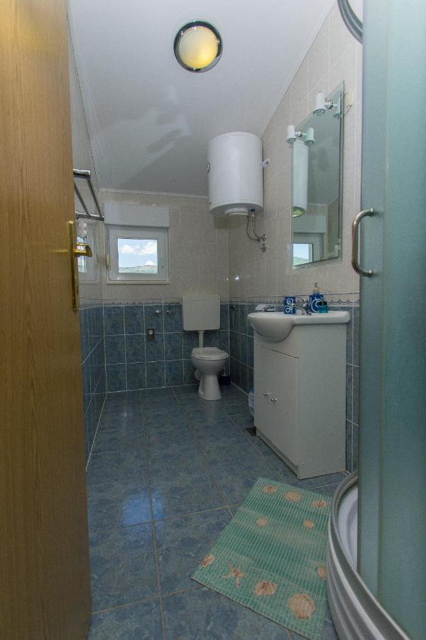 Apartment Penic Kaštela エクステリア 写真