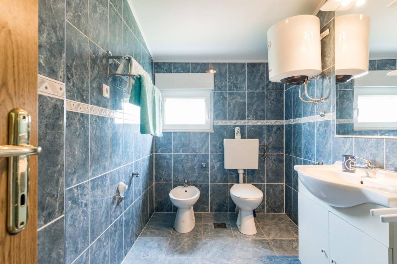 Apartment Penic Kaštela エクステリア 写真