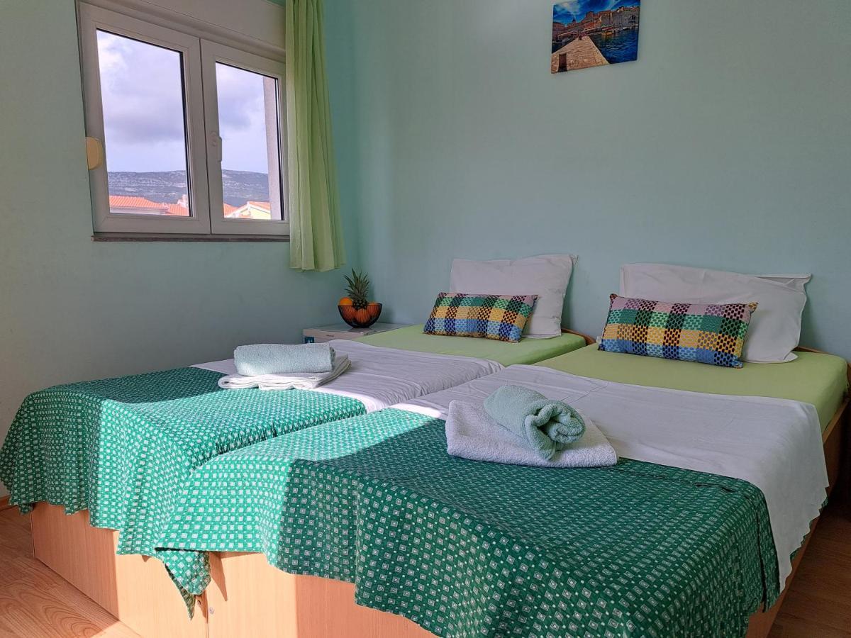 Apartment Penic Kaštela エクステリア 写真
