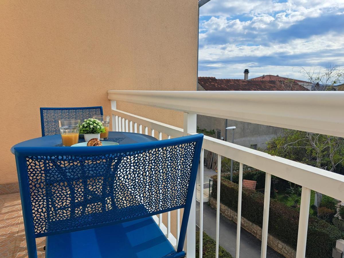 Apartment Penic Kaštela エクステリア 写真