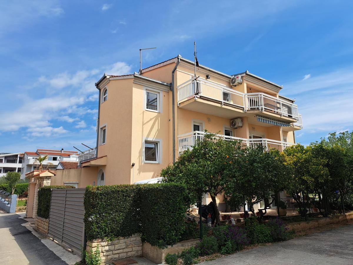 Apartment Penic Kaštela エクステリア 写真